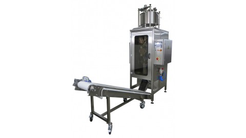 Автомат розлива и упаковки жидких продуктов в полиэтиленовый пакет «АЛЬТЕР- 03»